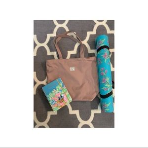 🔥⬇️ Herschel Mica Tote NWOT